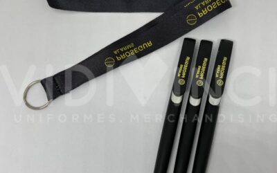 Bolígrafos + llavero personalizado